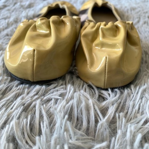 BURBERRY patent leather nova check ballet … - Picture 2 of 10